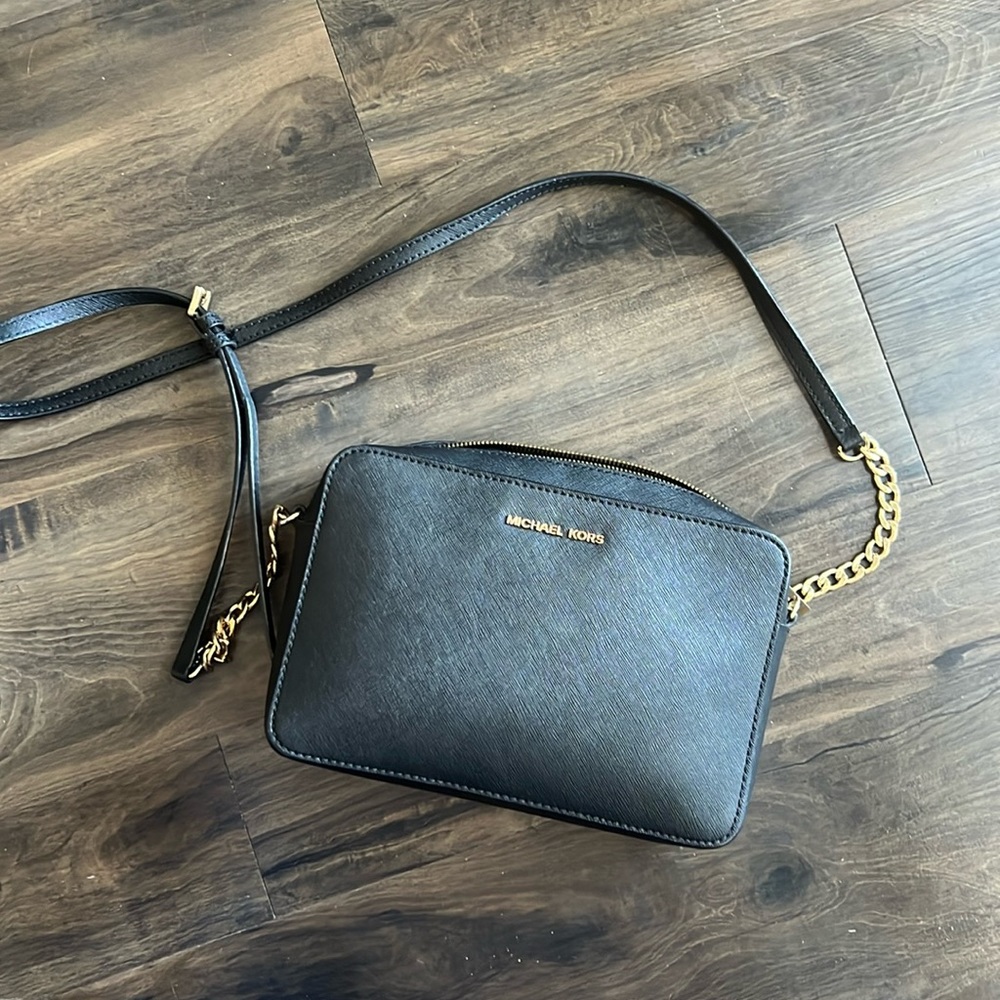 michael kors crossbody purse